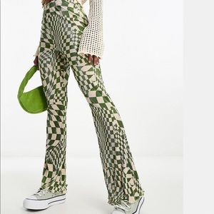ASOS DESIGN Plisse Flare Pants